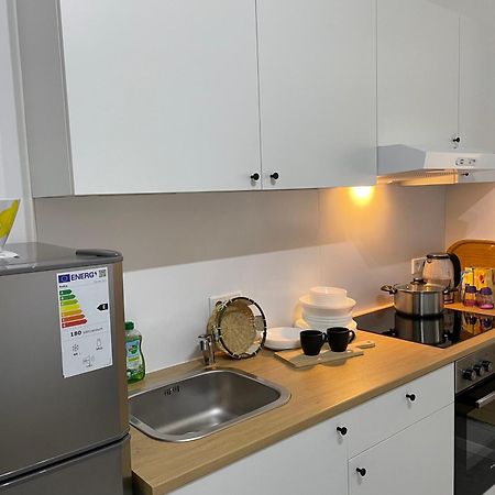 Place To Sleep - Kassel: Direkt An Der Uni Exterior foto